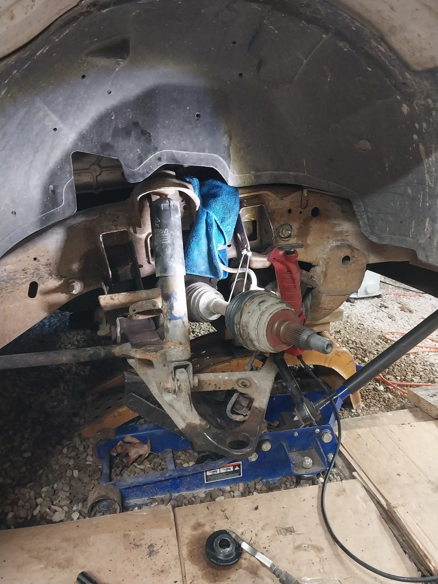 Front suspension and wheel hub work on a customer vehicle